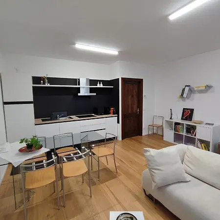 La Casa Di Priscilla Apartmán *