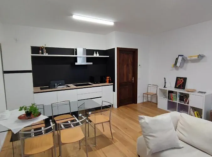 La Casa Di Priscilla Apartman *